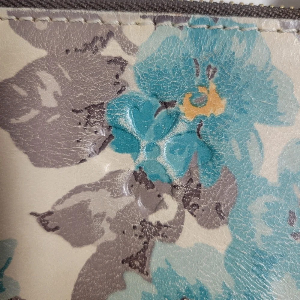 Patricia Nash Cassini Floral Leather Wristlet.